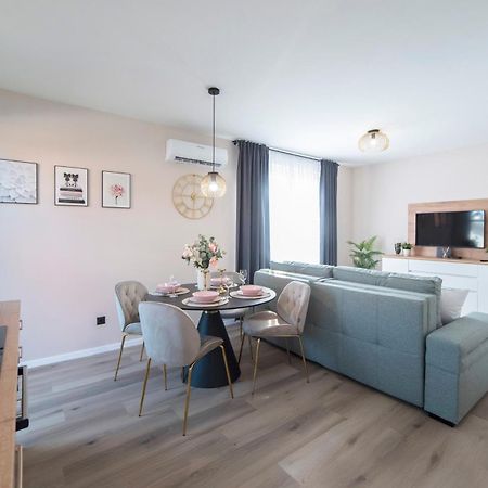 Apartment Lemm 500M From The Arena Zagabria Esterno foto