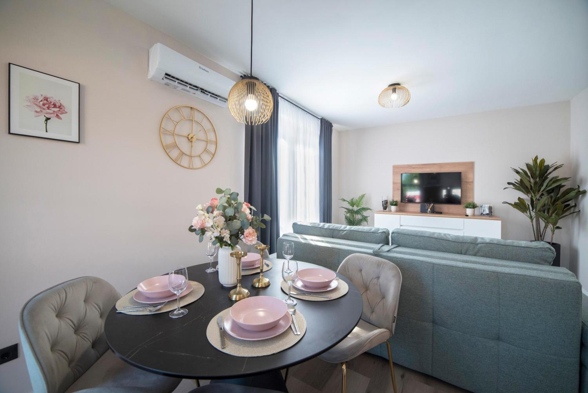 Apartment Lemm 500M From The Arena Zagabria Esterno foto